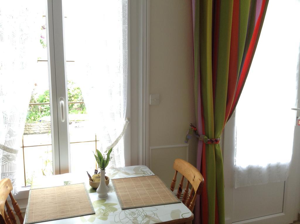 Au Bon Gite - Studio Arromanches-les-Bains Kültér fotó